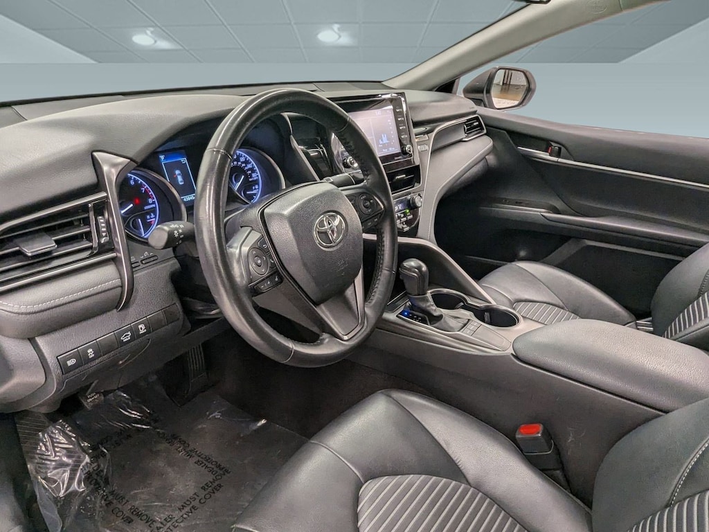 Used 2024 Toyota Camry SE SE Auto