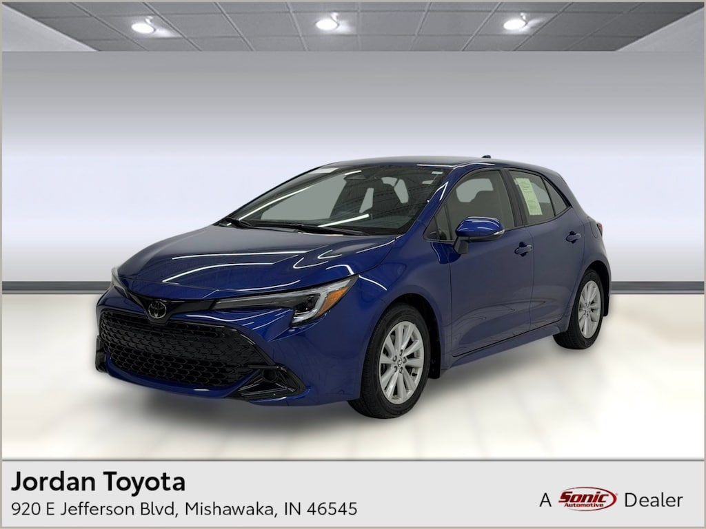 Used 2024 Toyota Corolla Hatchback SE SE CVT