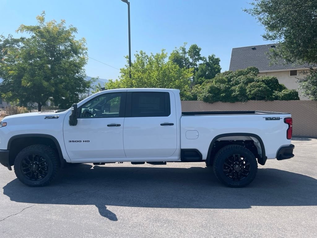 2026 Chevrolet Silverado 3500 HD LT - Photo 14
