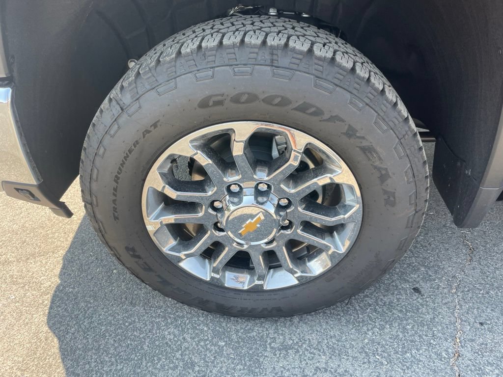 2026 Chevrolet Silverado 3500 HD LTZ - Photo 17
