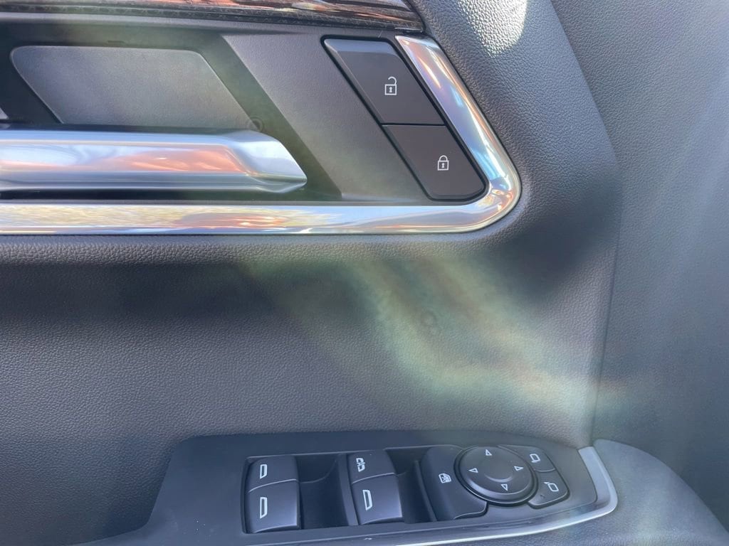 2026 Chevrolet Silverado 1500 LT Trail Boss - Photo 9