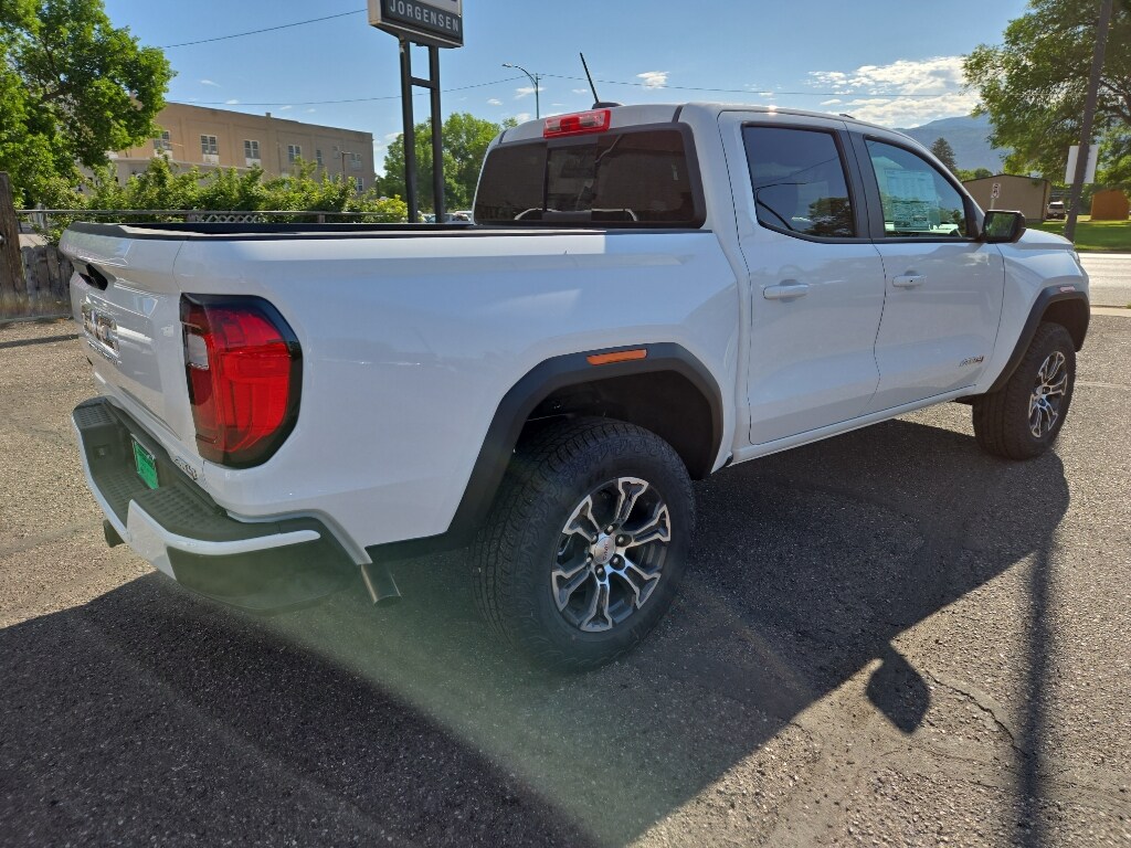 2025 Gmc Canyon AT4 photo 2