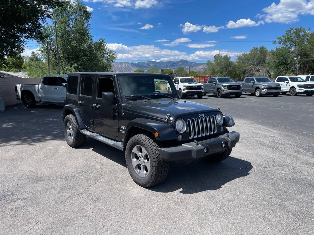 2017 Jeep Wrangler Unlimited Sahara - Photo 3