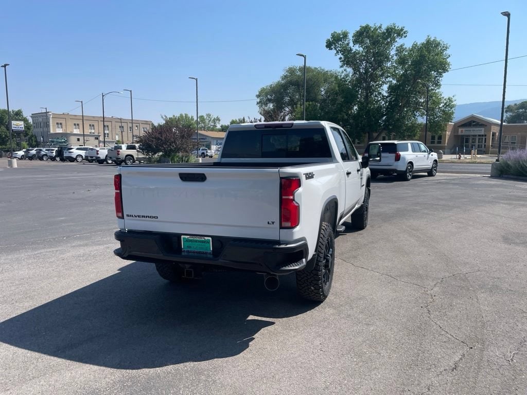 2026 Chevrolet Silverado 3500 HD LT - Photo 9