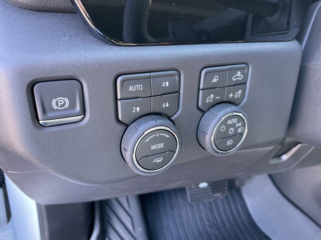 2026 Chevrolet Silverado 1500 LT Trail Boss - Photo 11