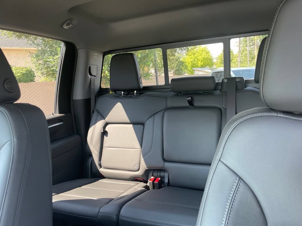 2026 Chevrolet Silverado 3500 HD LTZ - Photo 33