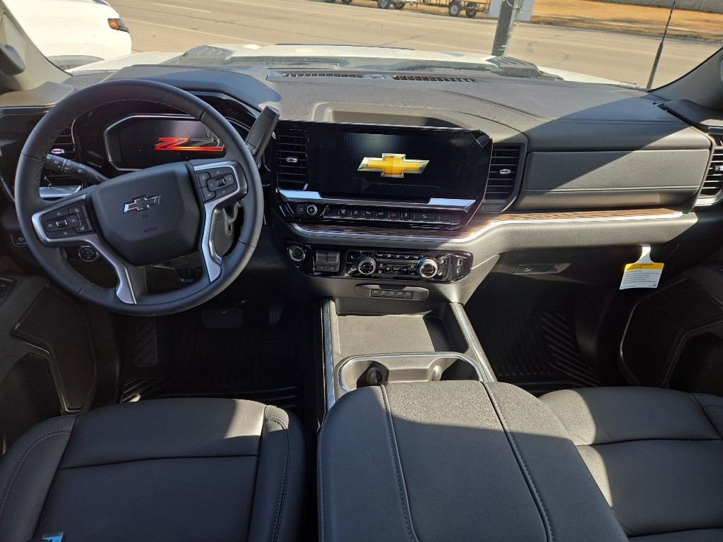 2026 Chevrolet Silverado 3500 HD LT - Photo 7