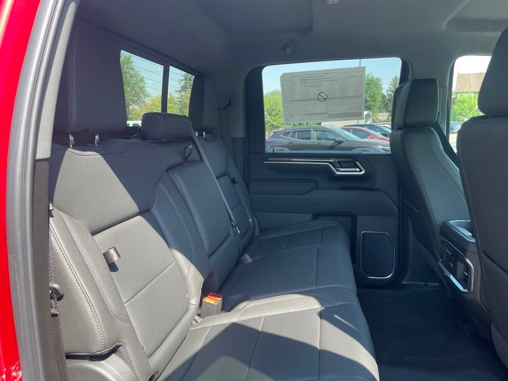 2026 Chevrolet Silverado 3500 HD LTZ - Photo 39