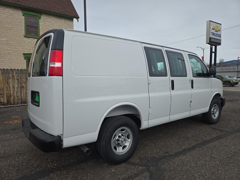 2025 Chevrolet Express Cargo Van photo 2