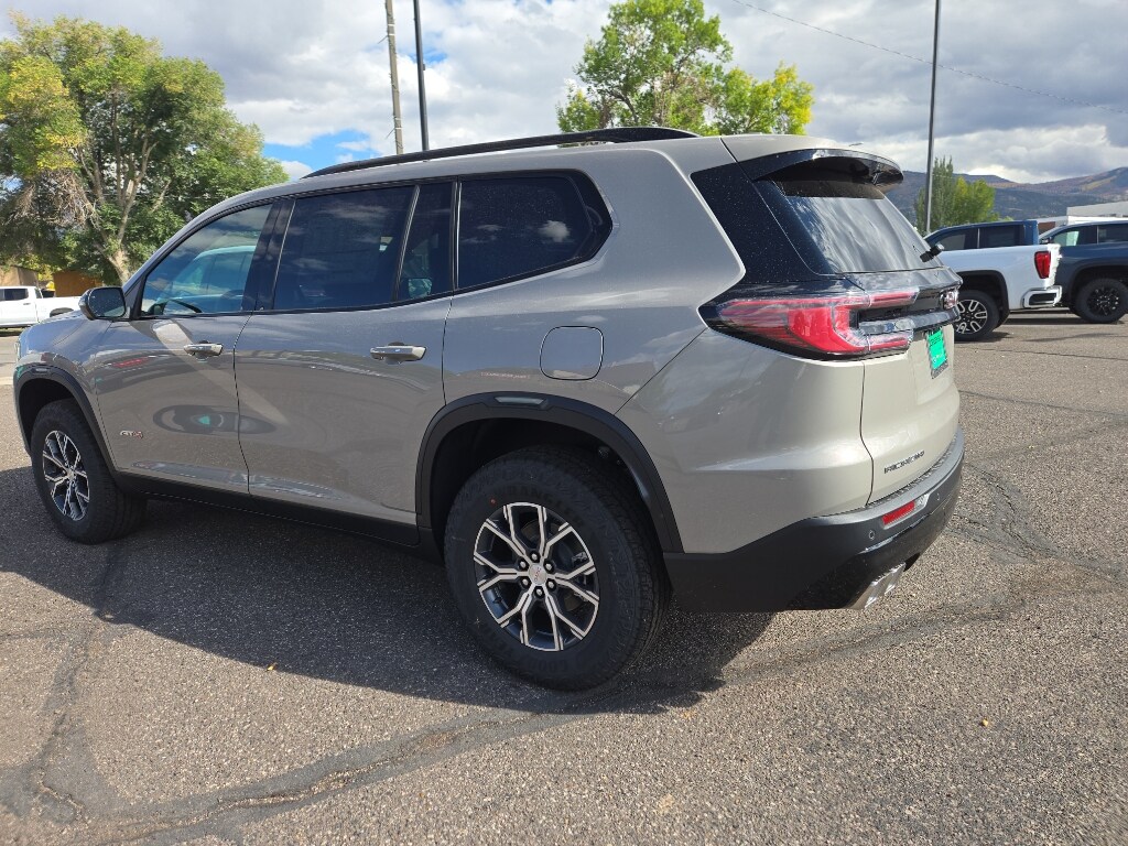 2026 Gmc Acadia AT4 photo 2