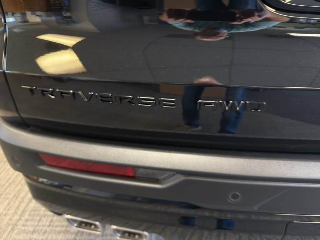 2026 Chevrolet Traverse LT - Photo 7