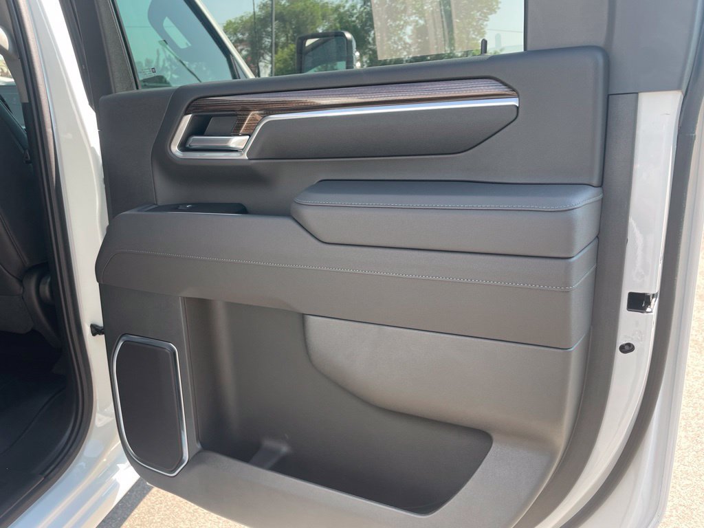 2026 Chevrolet Silverado 3500 HD LT - Photo 34