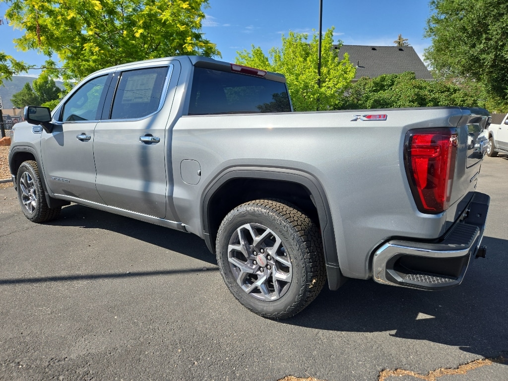 2025 Gmc Sierra 1500 SLT photo 4