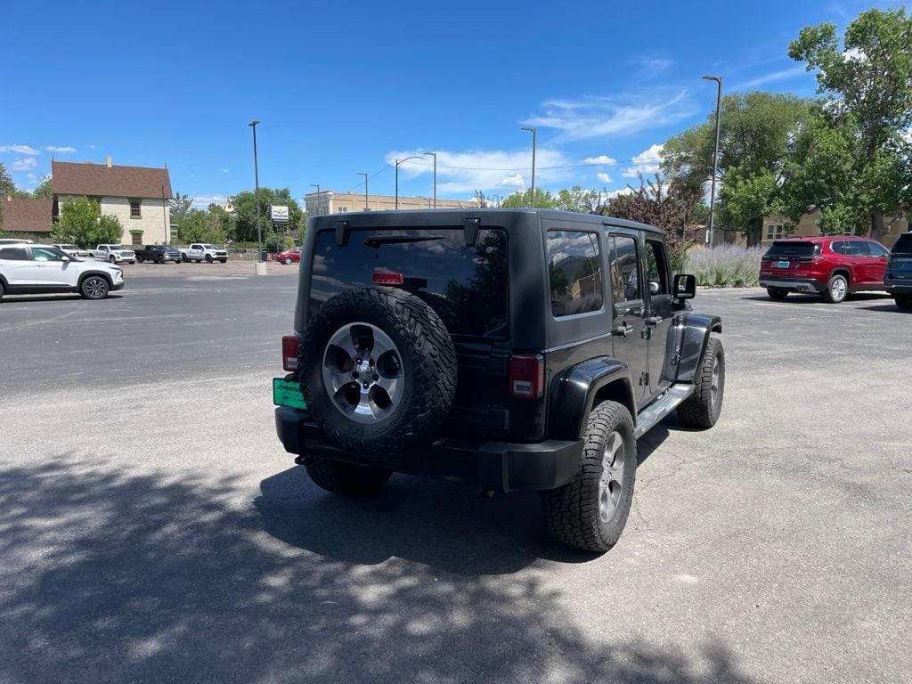 2017 Jeep Wrangler Unlimited Sahara - Photo 6