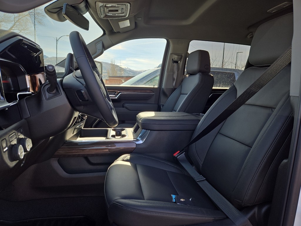 2026 Chevrolet Silverado 3500 HD LT - Photo 5