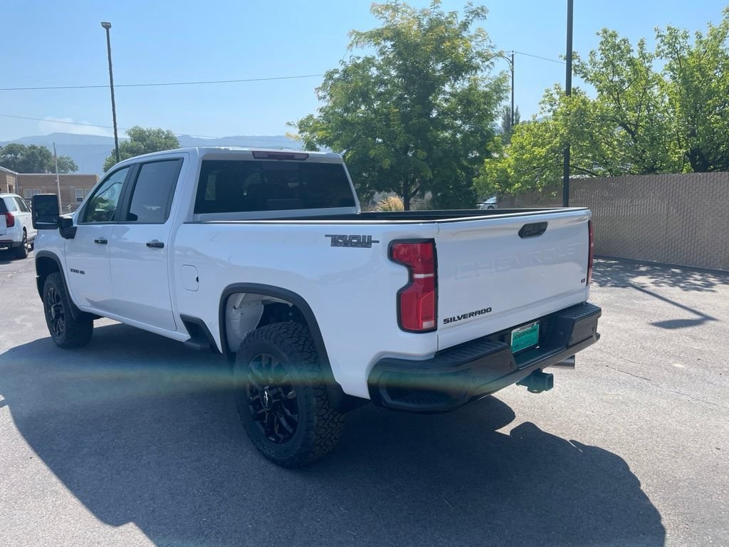 2026 Chevrolet Silverado 3500 HD LT - Photo 12