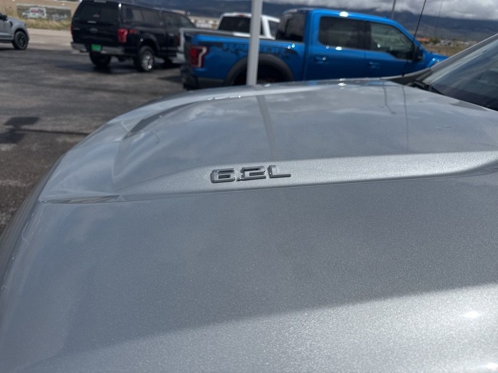 2022 Chevrolet Silverado 1500 RST photo 4