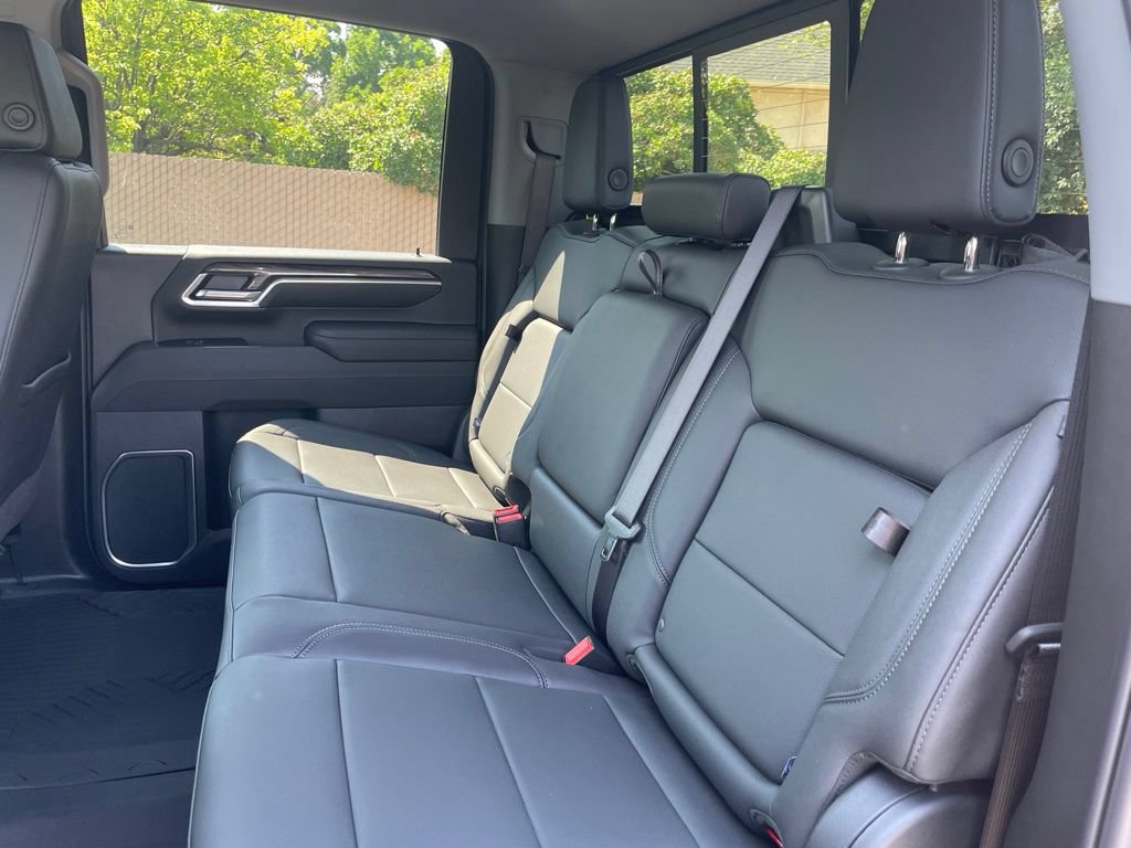 2026 Chevrolet Silverado 3500 HD LTZ - Photo 43