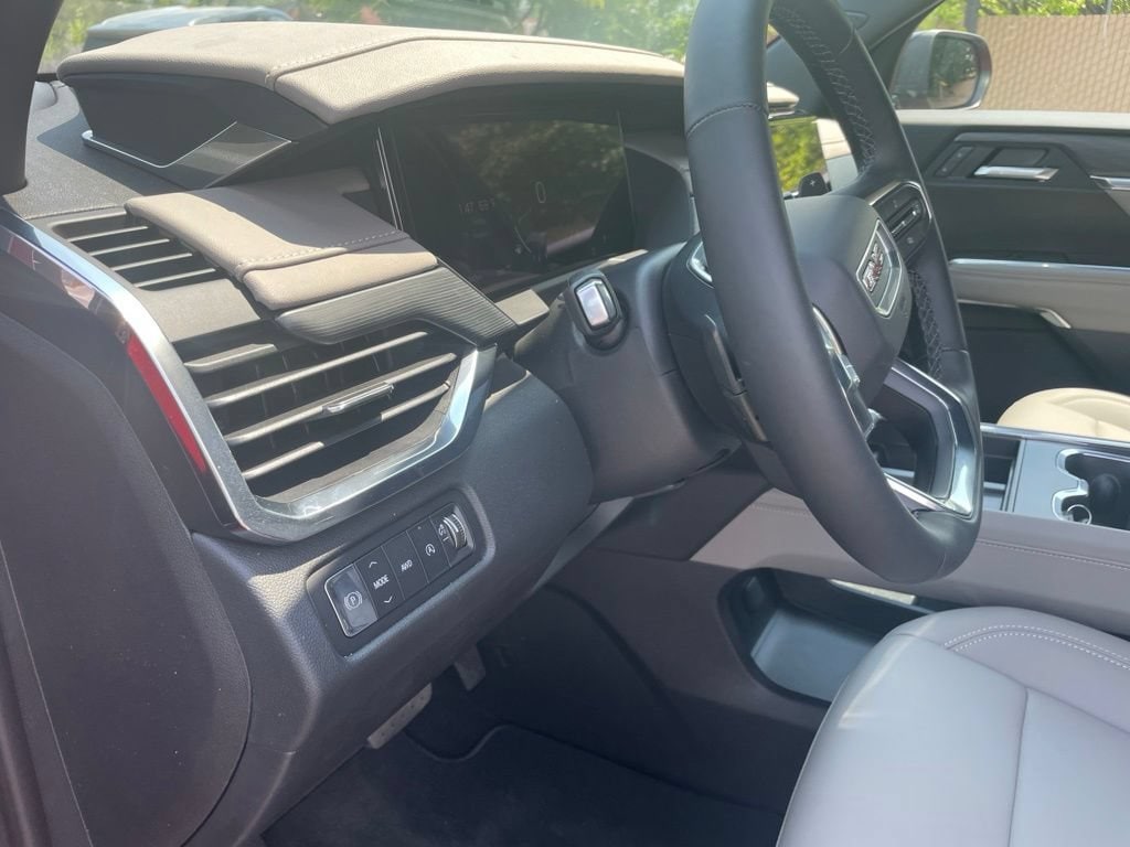 2026 GMC Acadia Elevation - Photo 15