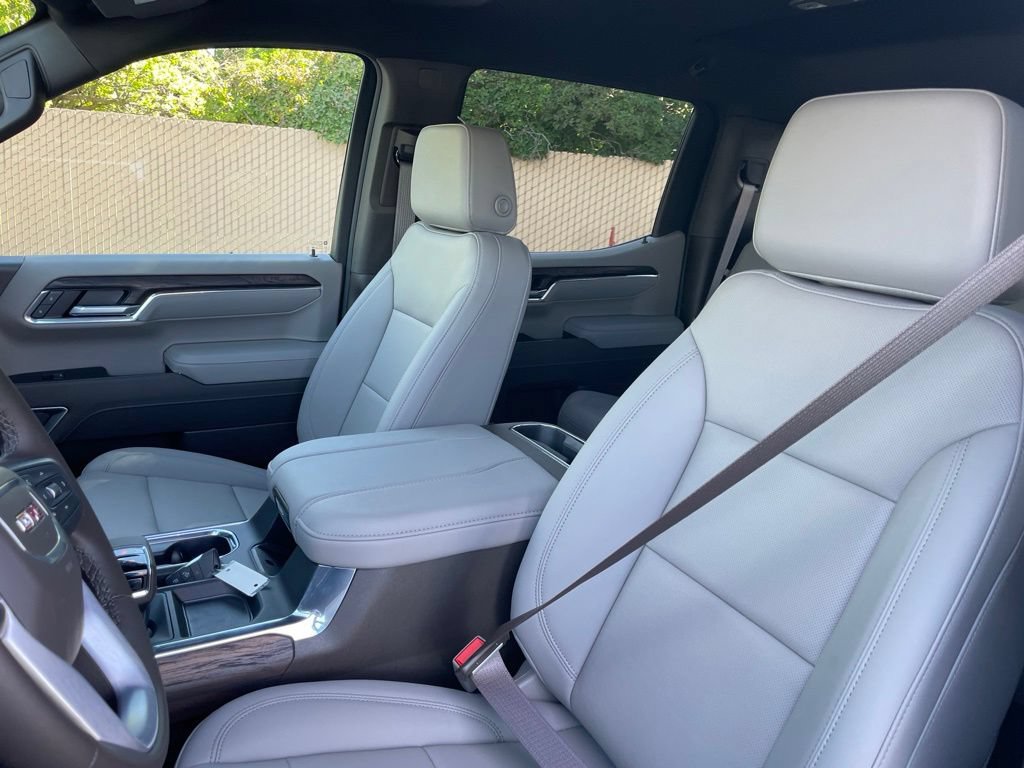 2026 GMC Sierra 1500 SLT - Photo 22
