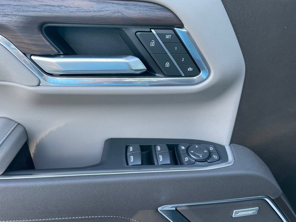 2026 GMC Sierra 1500 SLT - Photo 18