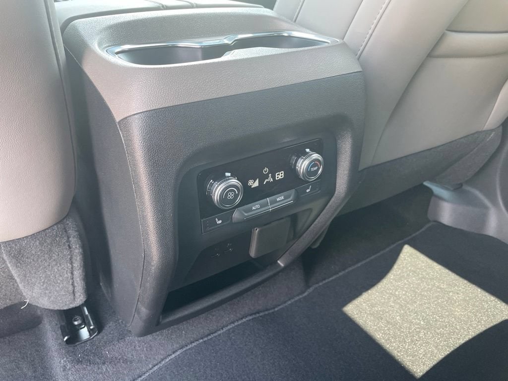 2026 GMC Acadia Elevation - Photo 33