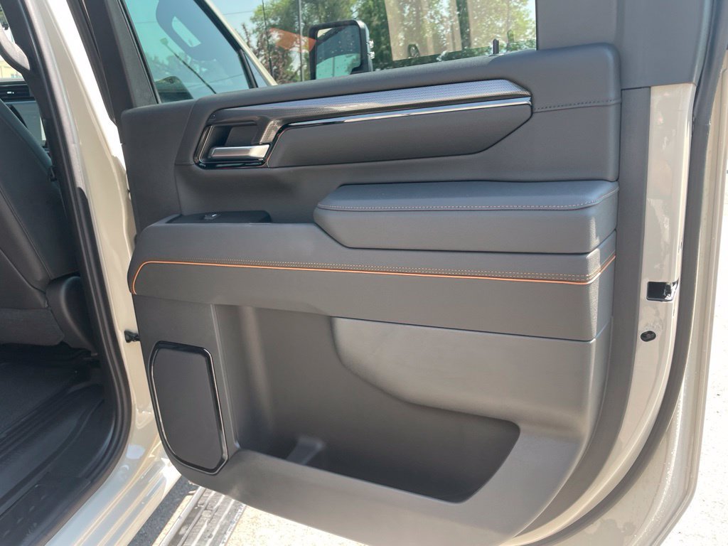 2026 GMC Sierra 3500HD AT4 - Photo 36