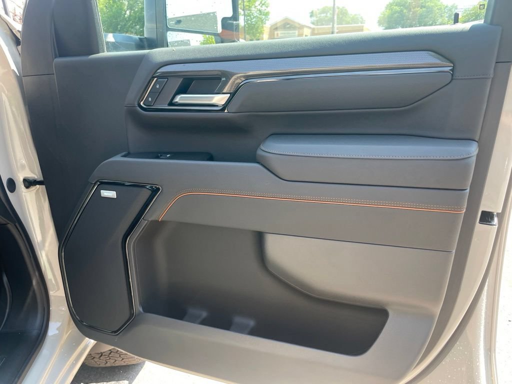 2026 GMC Sierra 3500HD AT4 - Photo 35