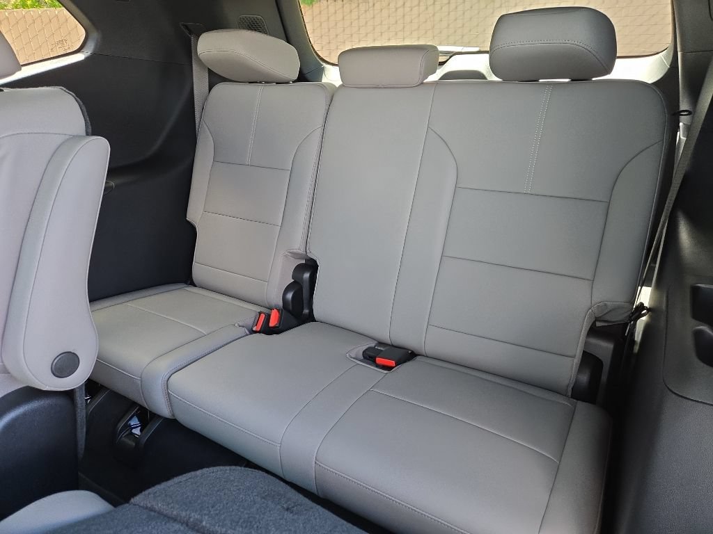 2026 GMC Acadia Elevation - Photo 10