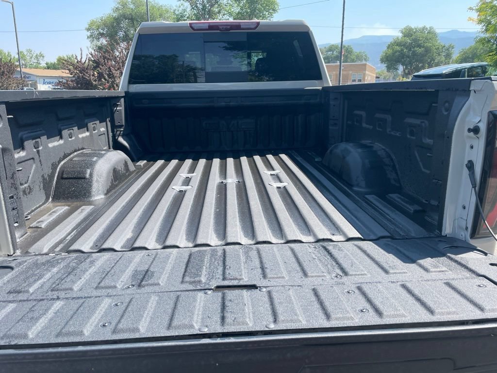 2026 GMC Sierra 3500HD AT4 - Photo 15