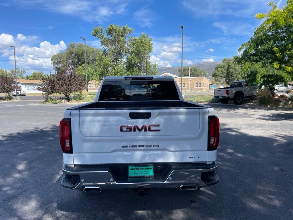 2026 GMC Sierra 1500 SLT - Photo 9