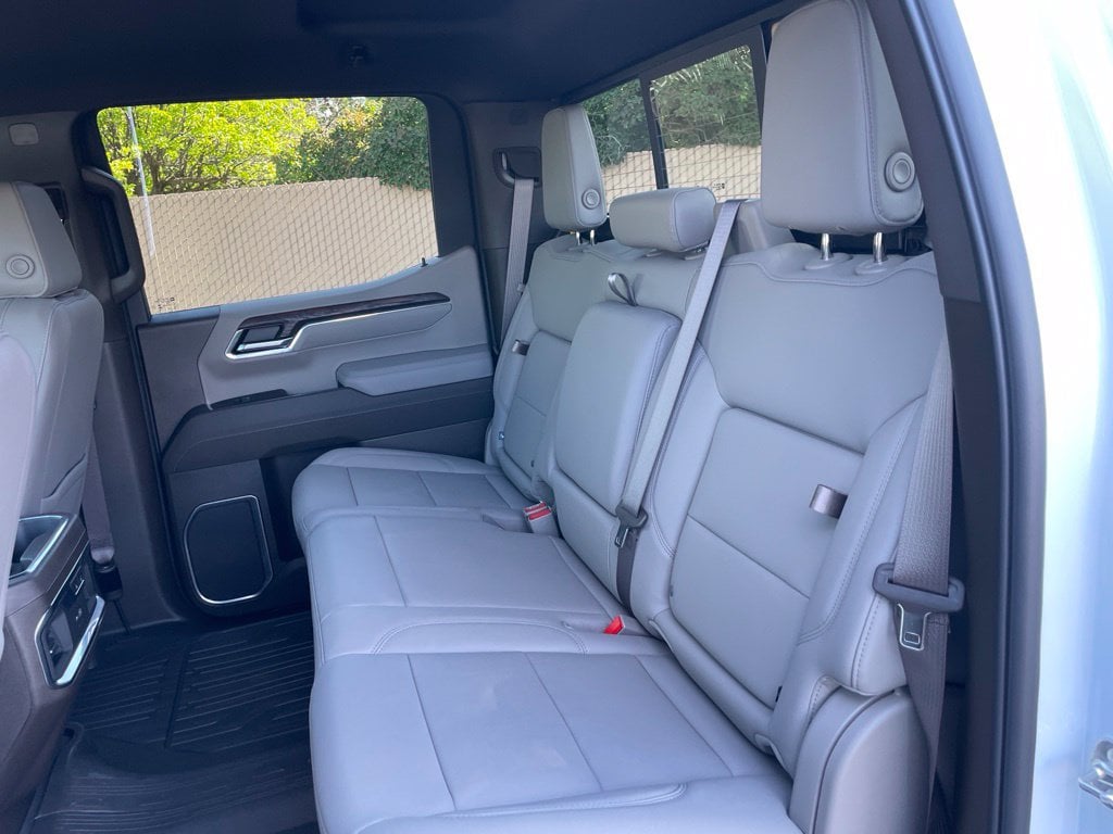 2026 GMC Sierra 1500 SLT - Photo 39