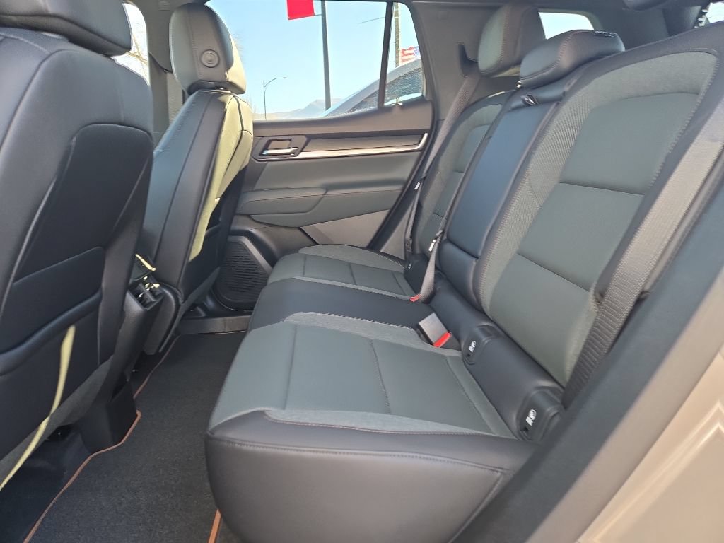 2026 GMC Terrain AT4 - Photo 6