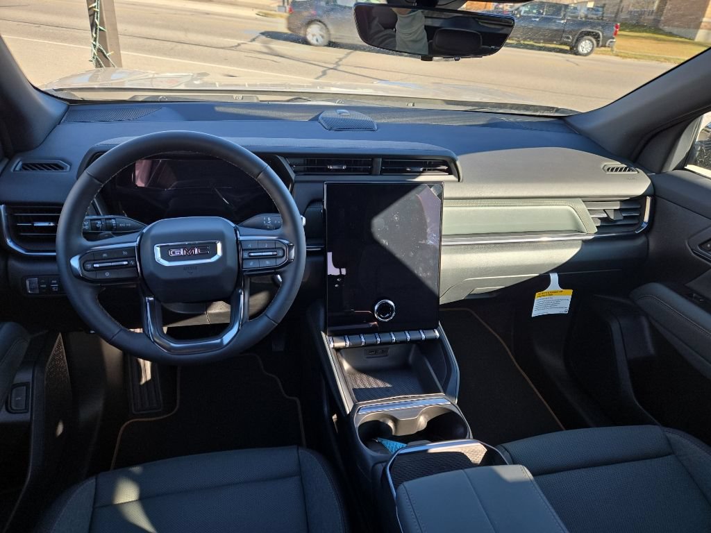 2026 GMC Terrain AT4 - Photo 7