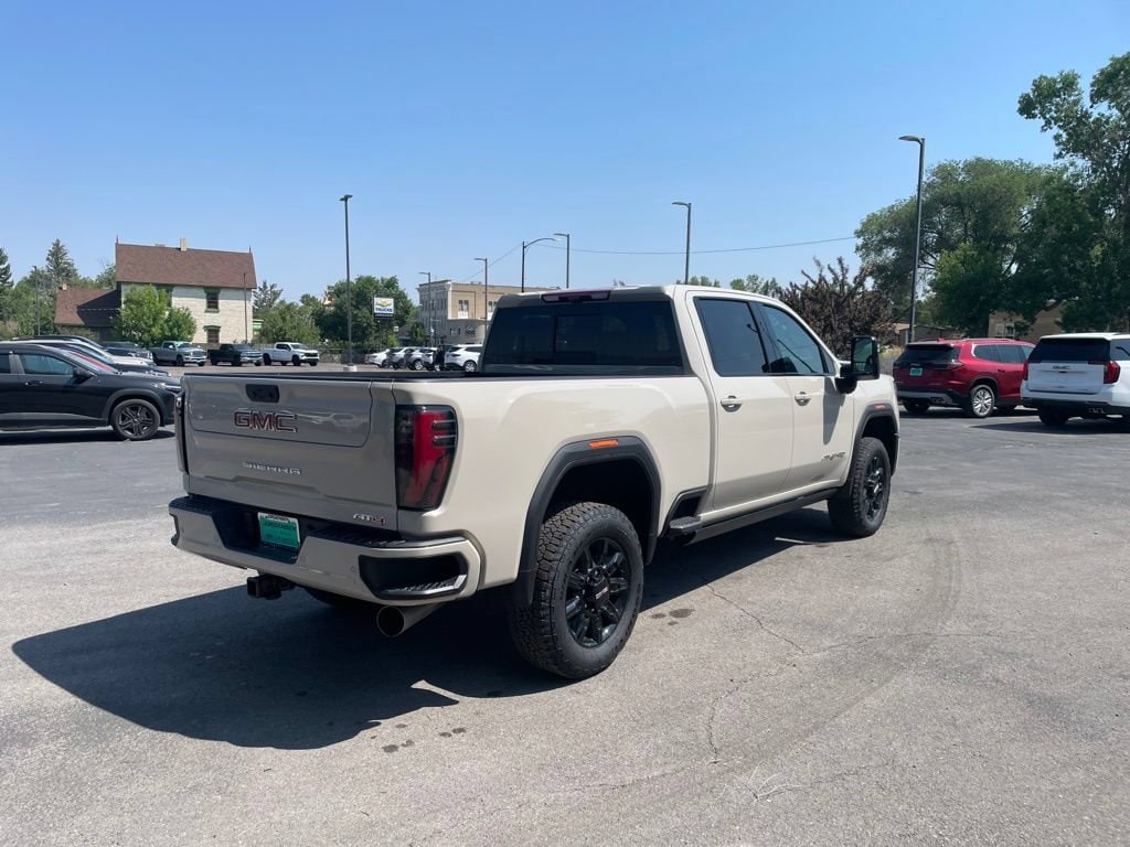 2026 GMC Sierra 3500HD AT4 - Photo 9