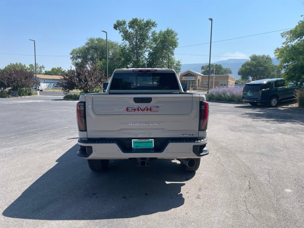 2026 GMC Sierra 3500HD AT4 - Photo 10