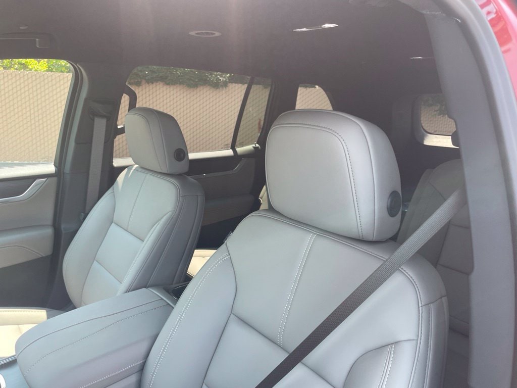 2026 GMC Acadia Elevation - Photo 16
