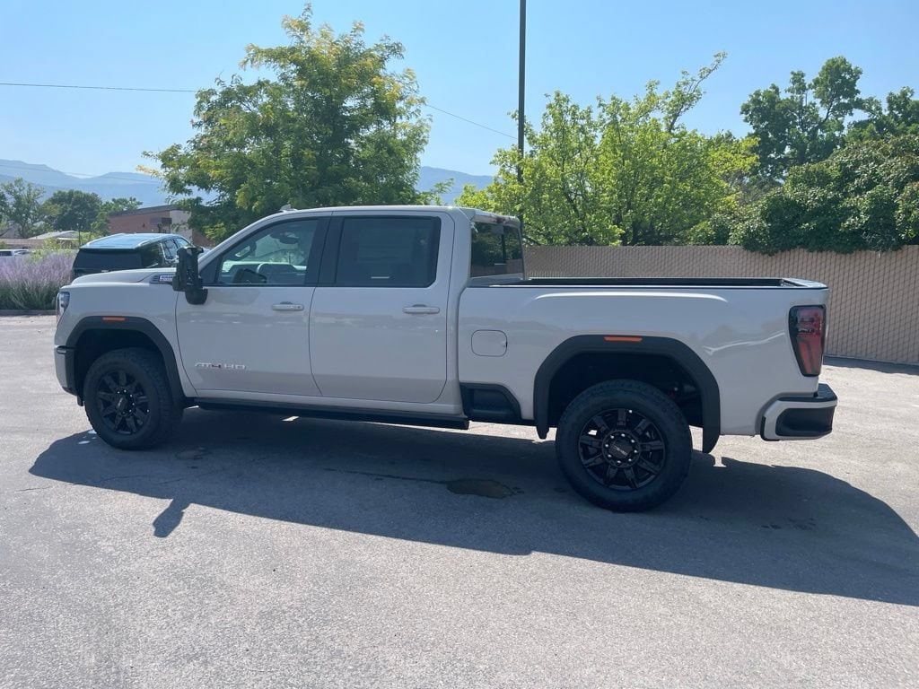 2026 GMC Sierra 3500HD AT4 - Photo 13