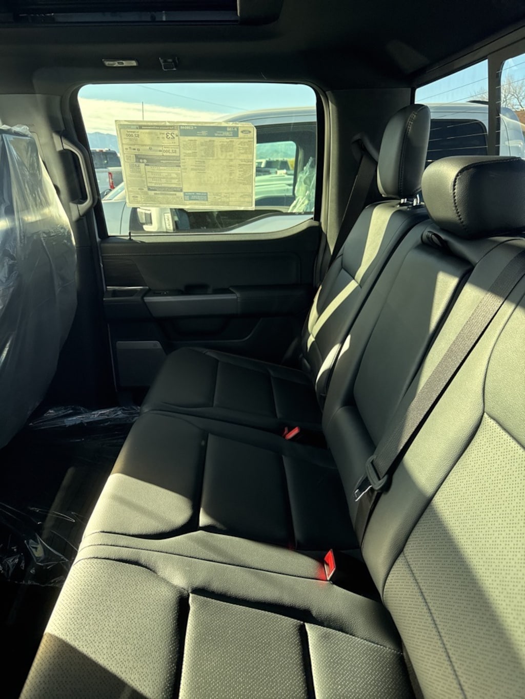 New 2025 Ford F-150 Lariat Truck