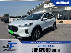 2025 Ford Escape ST-Line Select SUV