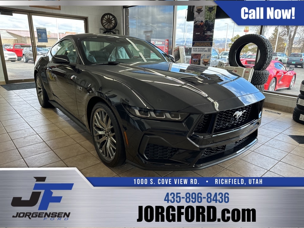 2024 Ford Mustang Coupe 