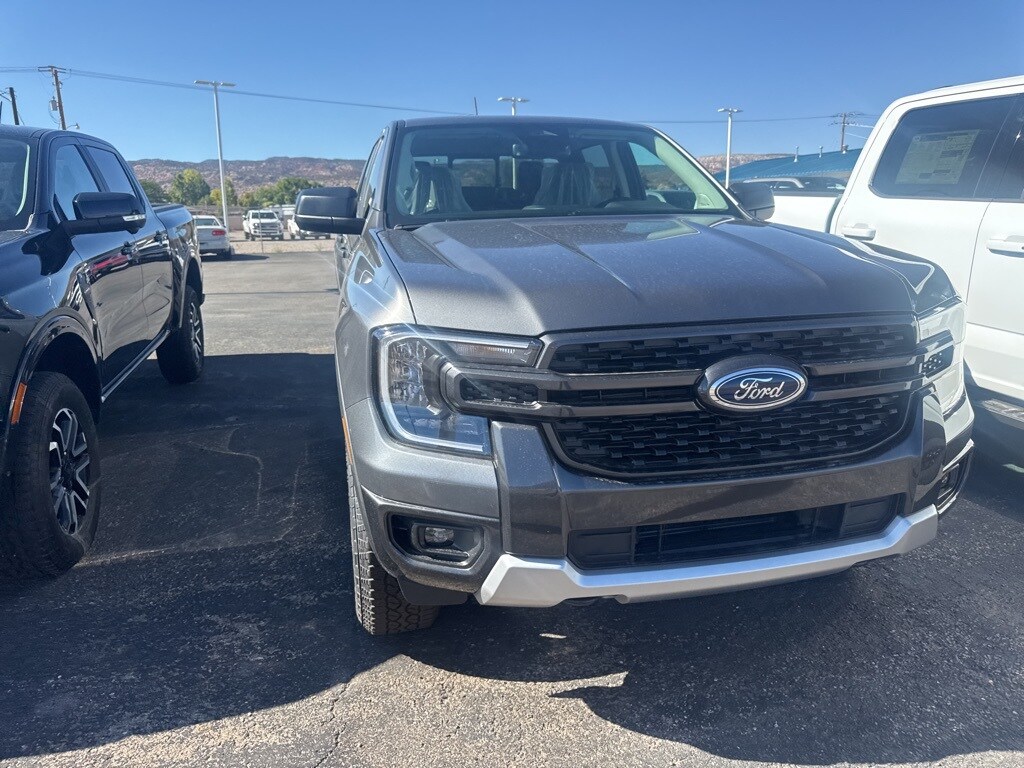 2025 Ford Ranger XLT photo 2