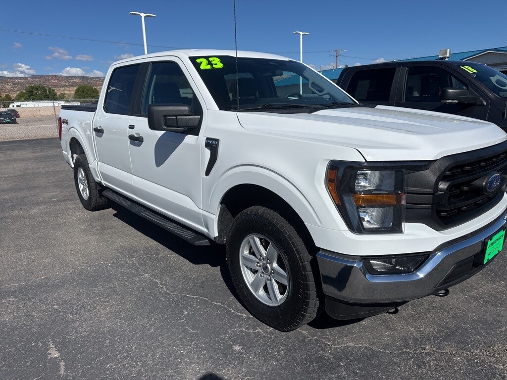 2023 Ford F-150 XL photo 2