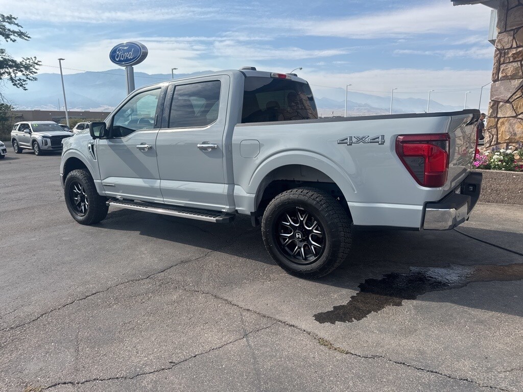 2024 Ford F-150 XLT photo 3