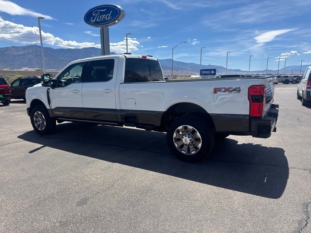 2025 Ford F-350 Super Duty King Ranch - Photo 12
