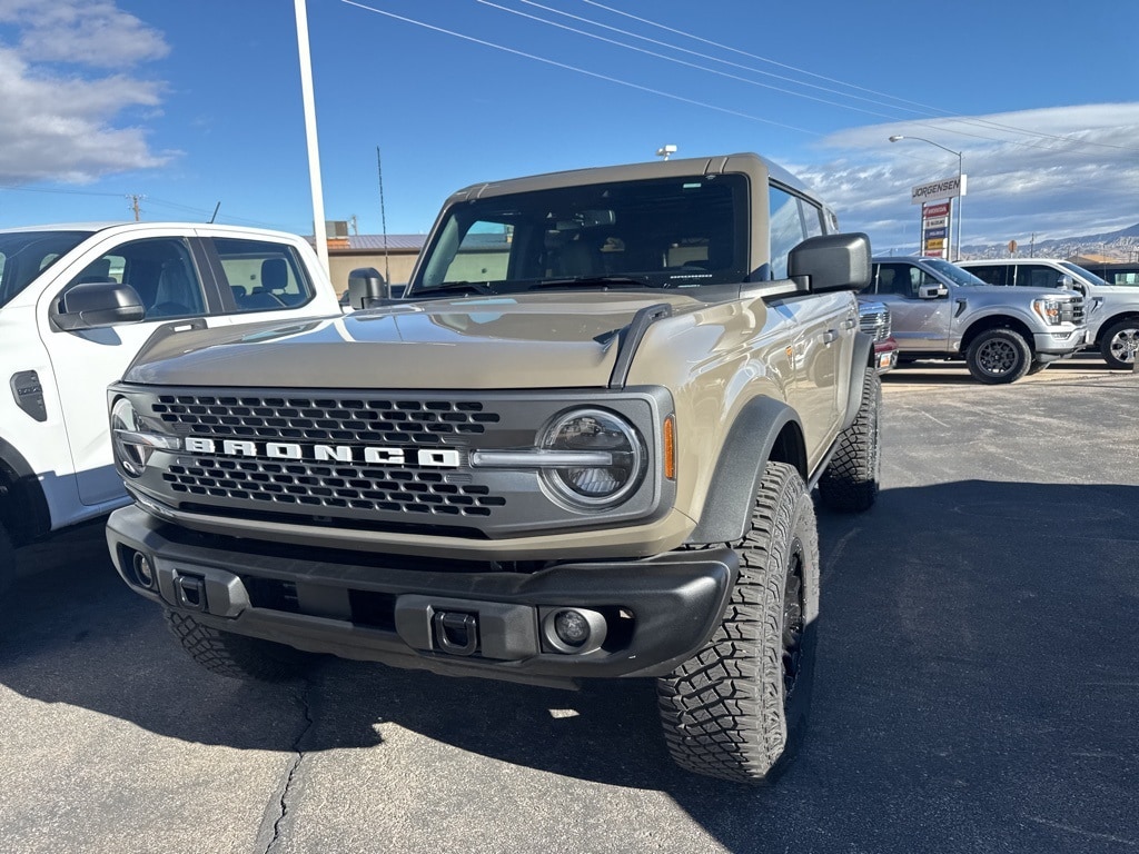Used 2025 Ford Bronco Badlands SUV