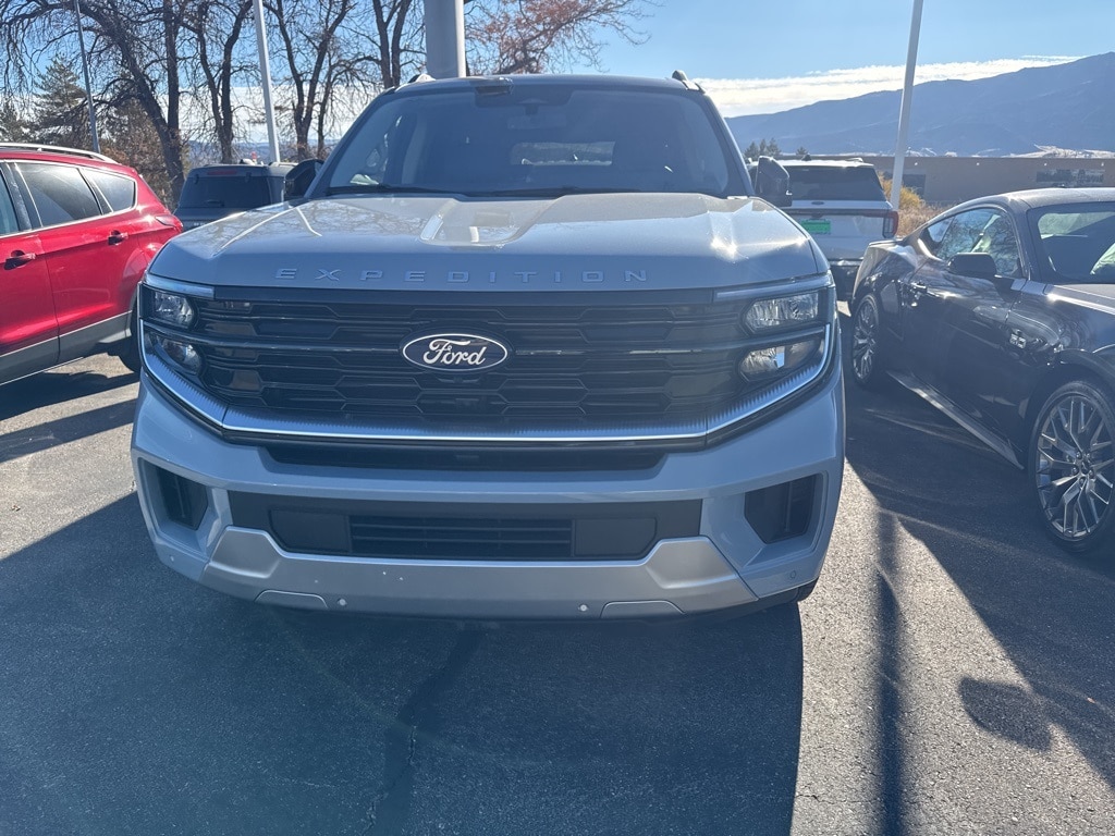 New 2025 Ford Expedition Max Platinum SUV