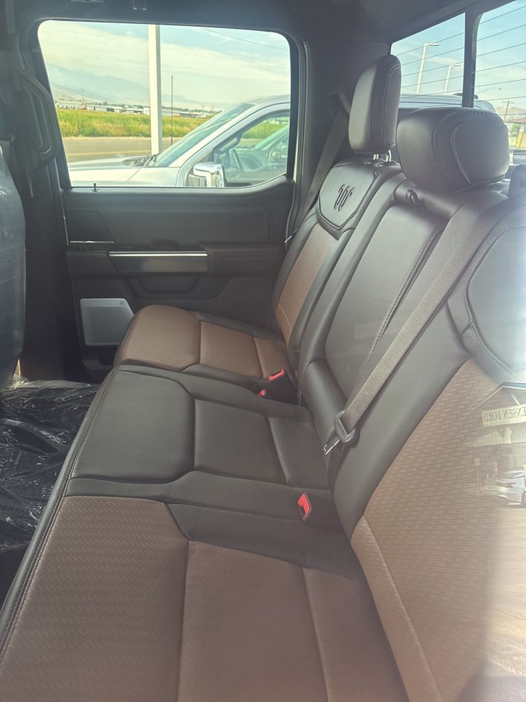 2025 Ford F-350 Super Duty King Ranch - Photo 9