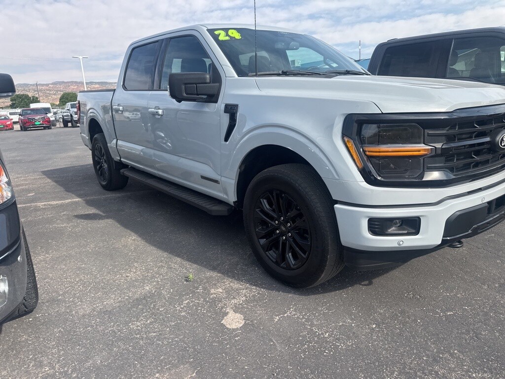 2024 Ford F-150 XLT photo 4
