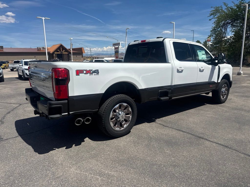 2025 Ford F-350 Super Duty King Ranch - Photo 6